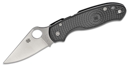 Spydercoâ€™s best-selling Para 3 folding knife distilled all the key qualities of their time-tested Para Military 2 model into an ultra-compact, carry-friendly format.