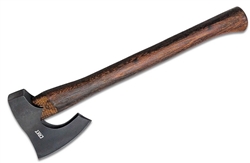 Why meddle with an axe shape that has been tried and true for over a thousand years? That's the logic designer and veteran Elmer Roush brings to the Freyr tactical axe.